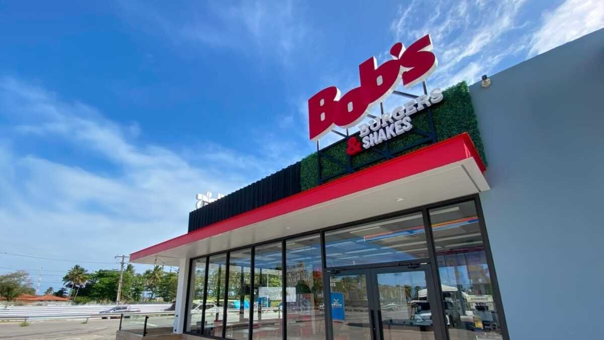 Bob’s inaugura loja em Marechal Deodoro